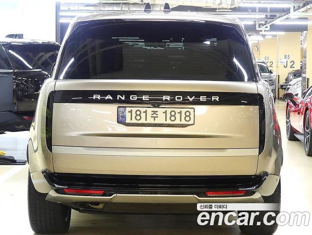 Land Rover Range Rover 2024 — ფოტო 19/20