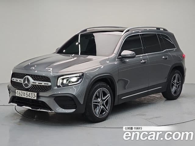 Mercedes-Benz GLB-Class 2020 — Фото 9/20