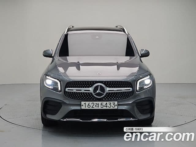 Mercedes-Benz GLB-Class 2020 — Фото 1/20