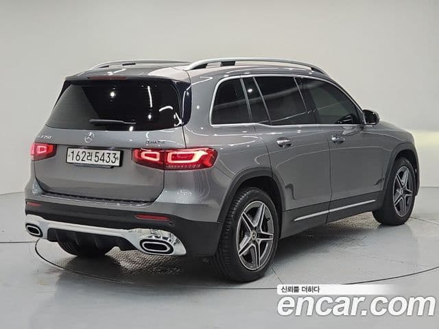 Mercedes-Benz GLB-Class 2020 — Фото 3/20
