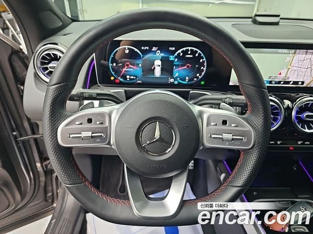 Mercedes-Benz GLB-Class 2020 — Фото 7/20