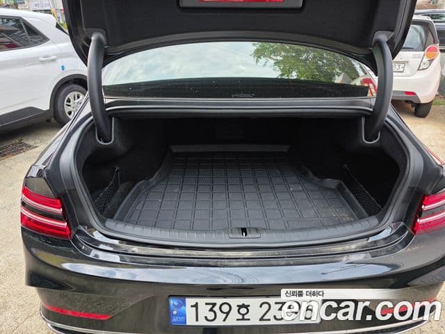 Genesis Electrified G80 2024 — ფოტო 7/18