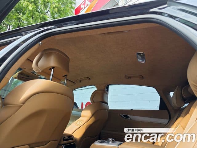 Genesis Electrified G80 2024 — ფოტო 16/18