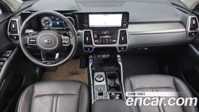 Kia Sorento 2021 — Фото 7/20