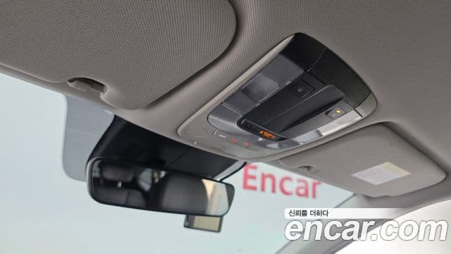 Kia Sorento 2021 — Фото 17/20