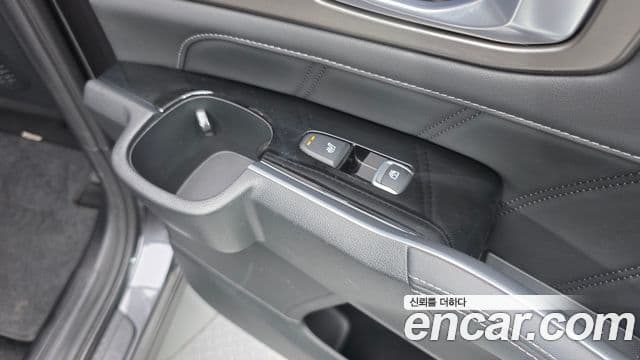 Kia Sorento 2021 — Фото 19/20