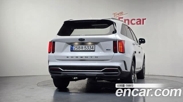 Kia Sorento 2020 — Фото 4/20