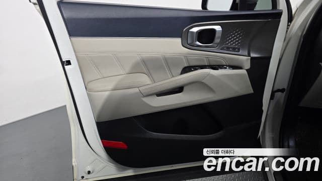 Kia Sorento 2020 — ფოტო 33/34