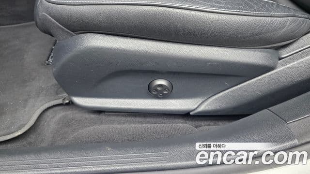 Mercedes-Benz E-Class 2019 — ფოტო 6/35