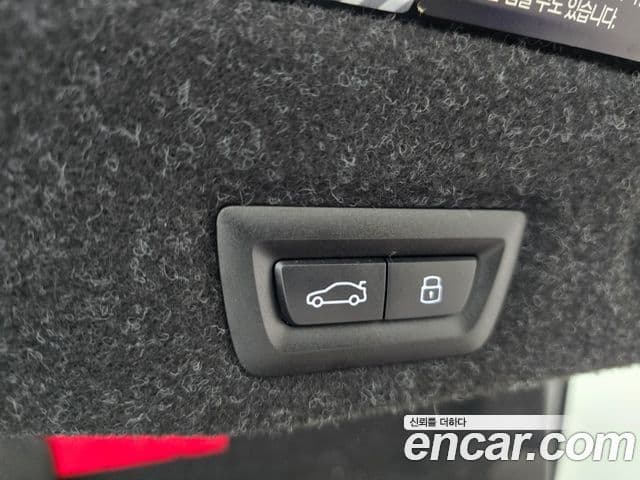 BMW 5 Series 2025 — фото 6 из 19
