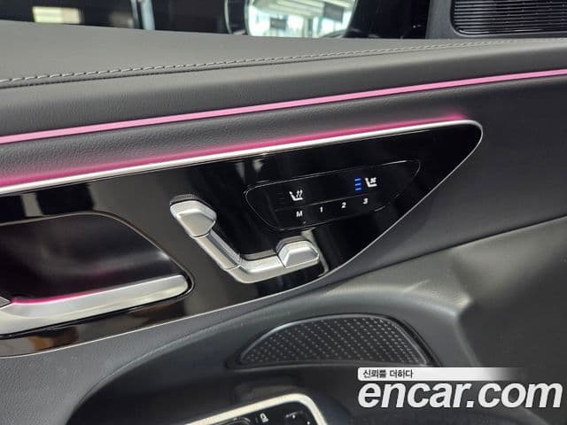 Mercedes-Benz E-Class 2025 — Фото 14/20