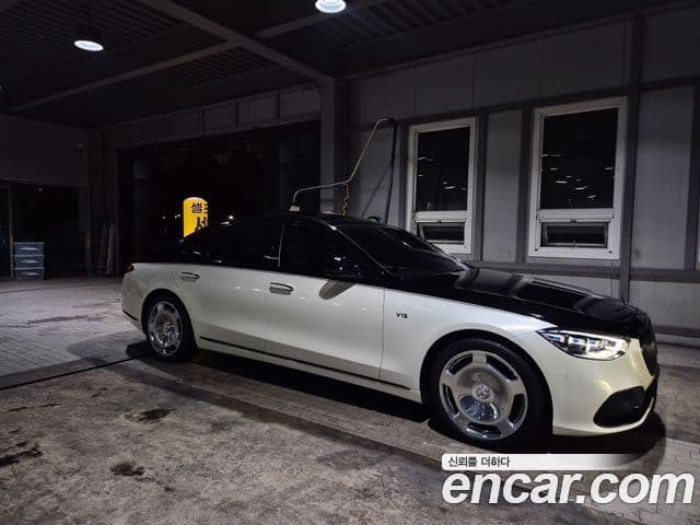 Mercedes-Benz S-Class 2023 — Фото 1/20