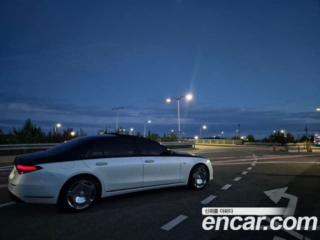 Mercedes-Benz S-Class 2023 — Фото 16/20