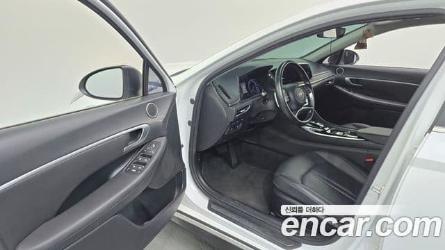 Hyundai Sonata Hybrid 2021 — Şəkil 8/20