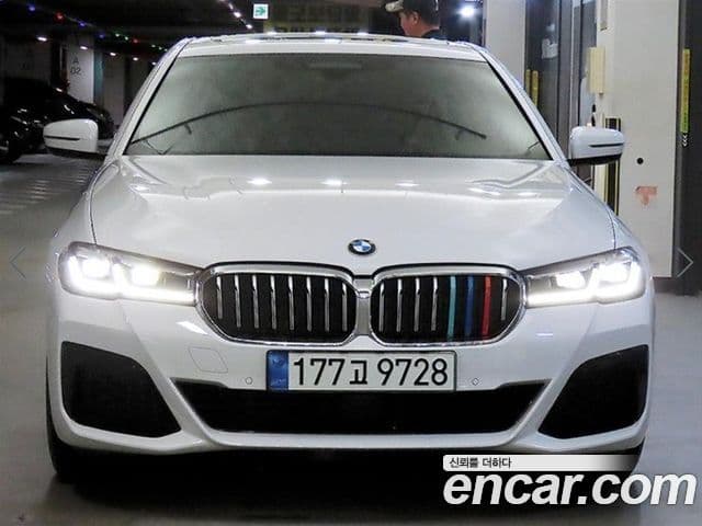 BMW 5 Series 2021 — ფოტო 1/20
