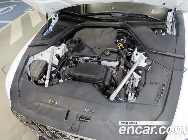 Genesis Electrified G80 2024 — Şəkil 18/20