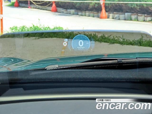 Mini Cooper S 2025 — фото 8 из 20