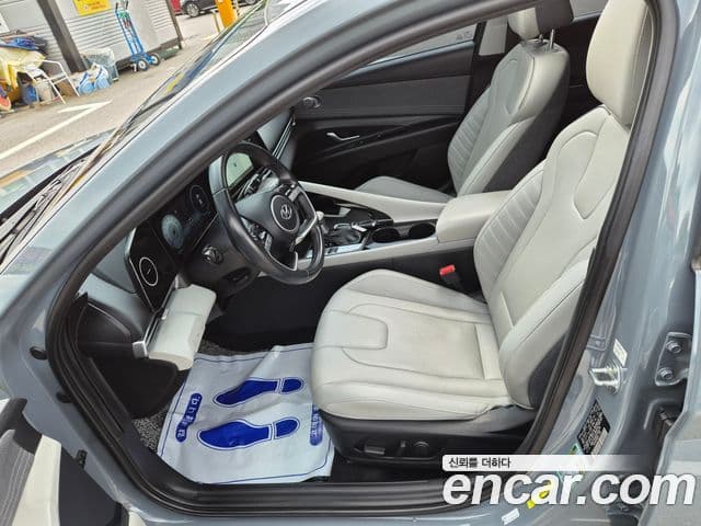 Hyundai Avante 2023 — ფოტო 5/18