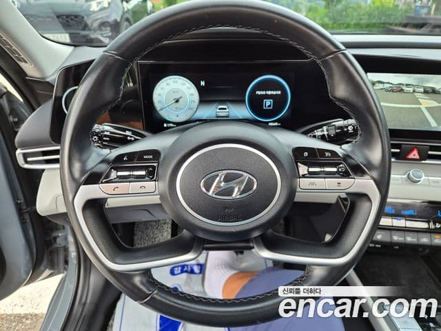 Hyundai Avante 2023 — ფოტო 14/18