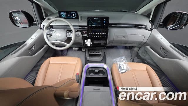 Hyundai Staria 2024 — Фото 7/20