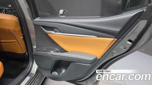 Toyota Camry 2025 — Photo 36/36