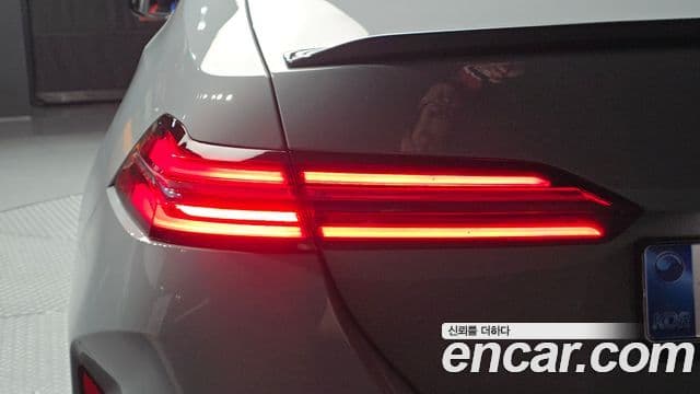 BMW M5 2026 — Şəkil 13/33