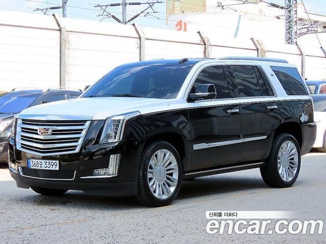 Cadillac Escalade 2019 — Фото 2/20