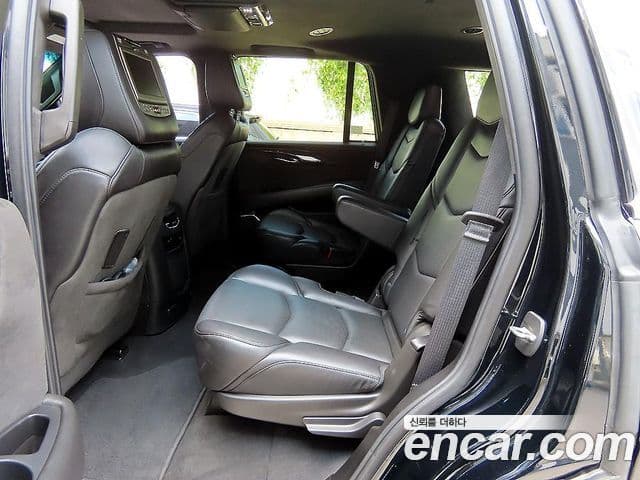 Cadillac Escalade 2019 — Фото 6/20