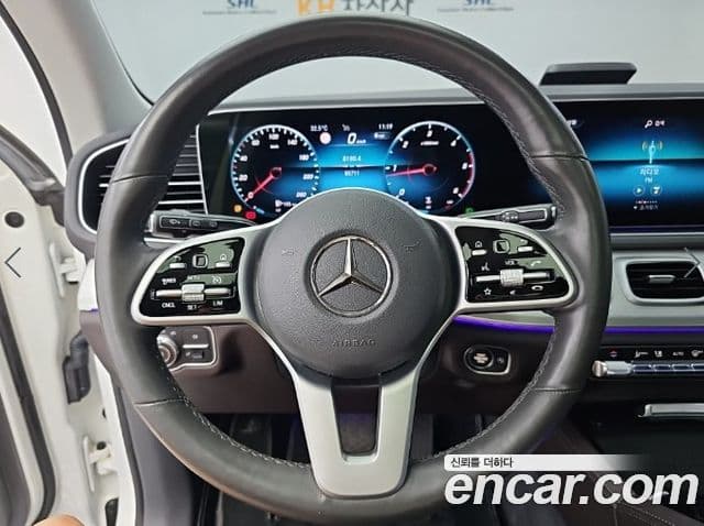 Mercedes-Benz GLE-Class 2020 — Şəkil 5/13