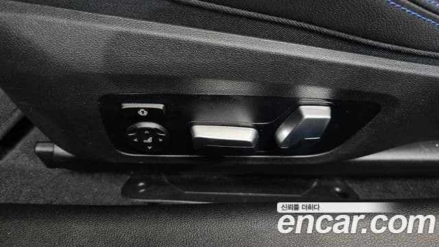BMW 2 Series 2022 — Photo 19/33