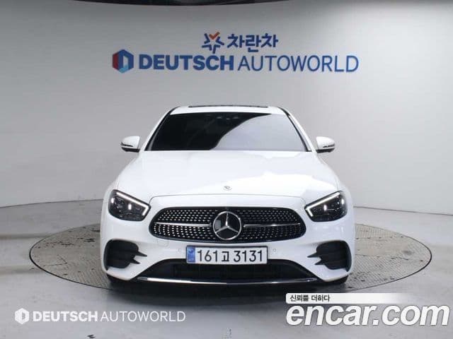 Mercedes-Benz E-Class 2023 — Фото 2/20