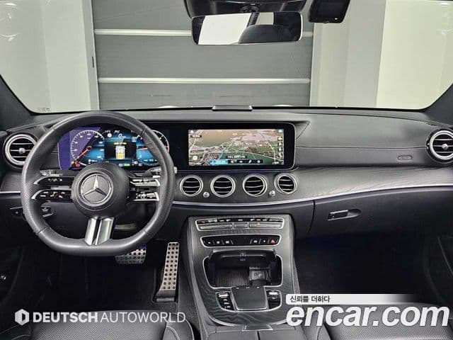 Mercedes-Benz E-Class 2023 — Фото 10/20