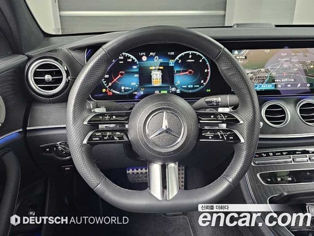 Mercedes-Benz E-Class 2023 — Фото 13/20