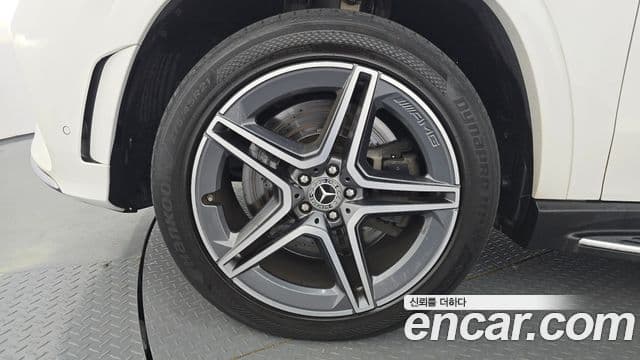 Mercedes-Benz GLS-Class 2022 — Фото 5/20