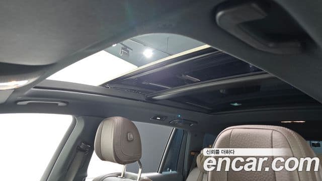 Mercedes-Benz GLS-Class 2022 — Фото 16/20
