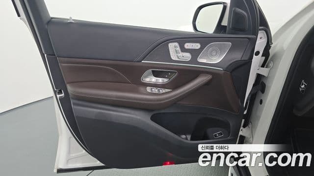 Mercedes-Benz GLS-Class 2022 — ფოტო 6/32