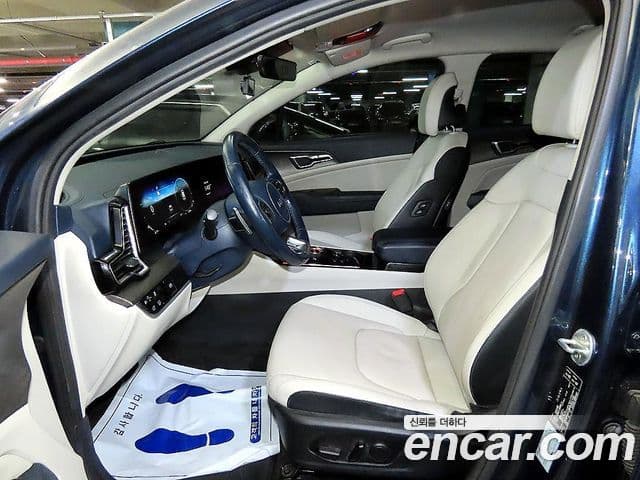Kia Sportage 2021 — ფოტო 2/20