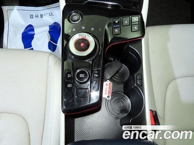 Kia Sportage 2021 — ფოტო 5/20