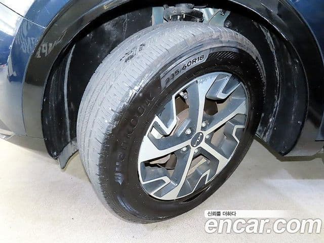 Kia Sportage 2021 — ფოტო 20/20