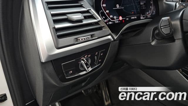 BMW X3 2022 — ფოტო 20/20