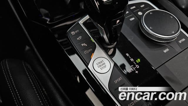 BMW X3 2022 — Photo 27/34
