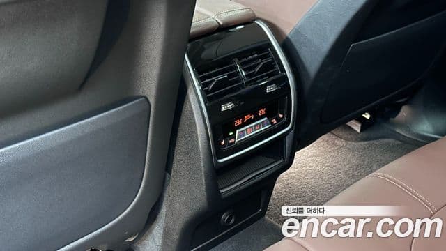 BMW X5 2021 — Şəkil 18/20