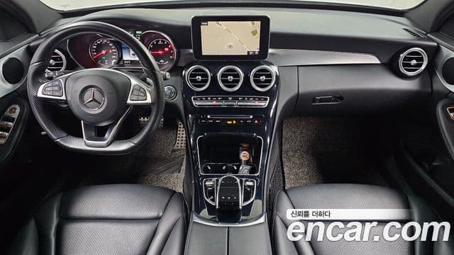 Mercedes-Benz C-Class 2018 — Фото 7/20