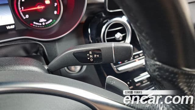 Mercedes-Benz C-Class 2018 — Фото 17/20