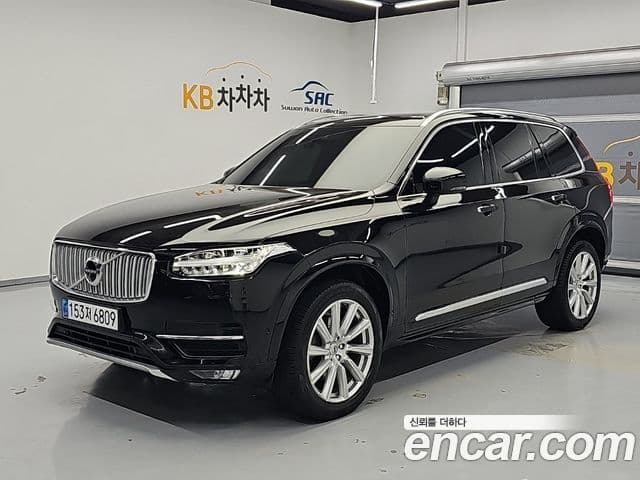 Volvo XC90 2018 — Фото 1/2