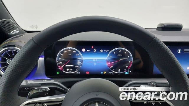 Mercedes-Benz CLA-Class 2025 — Фото 7/18
