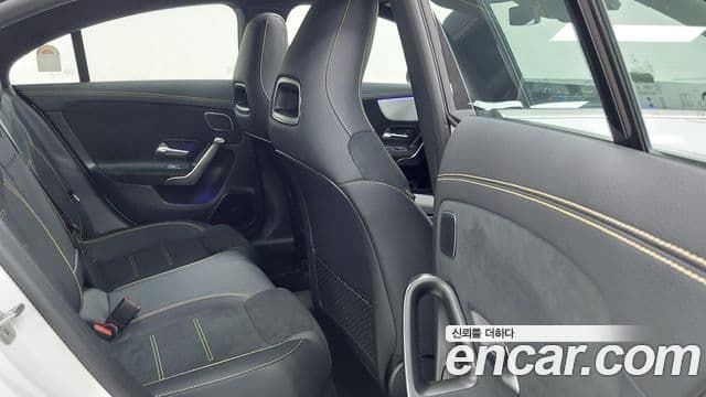 Mercedes-Benz CLA-Class 2025 — Фото 9/18
