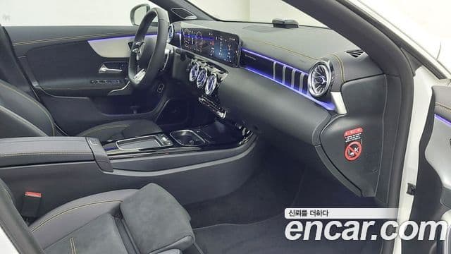 Mercedes-Benz CLA-Class 2025 — Фото 13/18