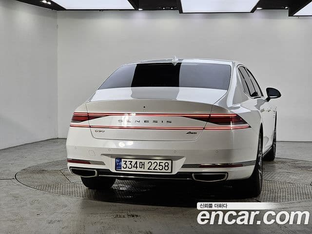 Genesis G90 2023 — Şəkil 3/20