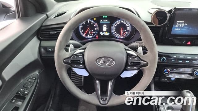 Hyundai Veloster 2020 — Фото 14/20